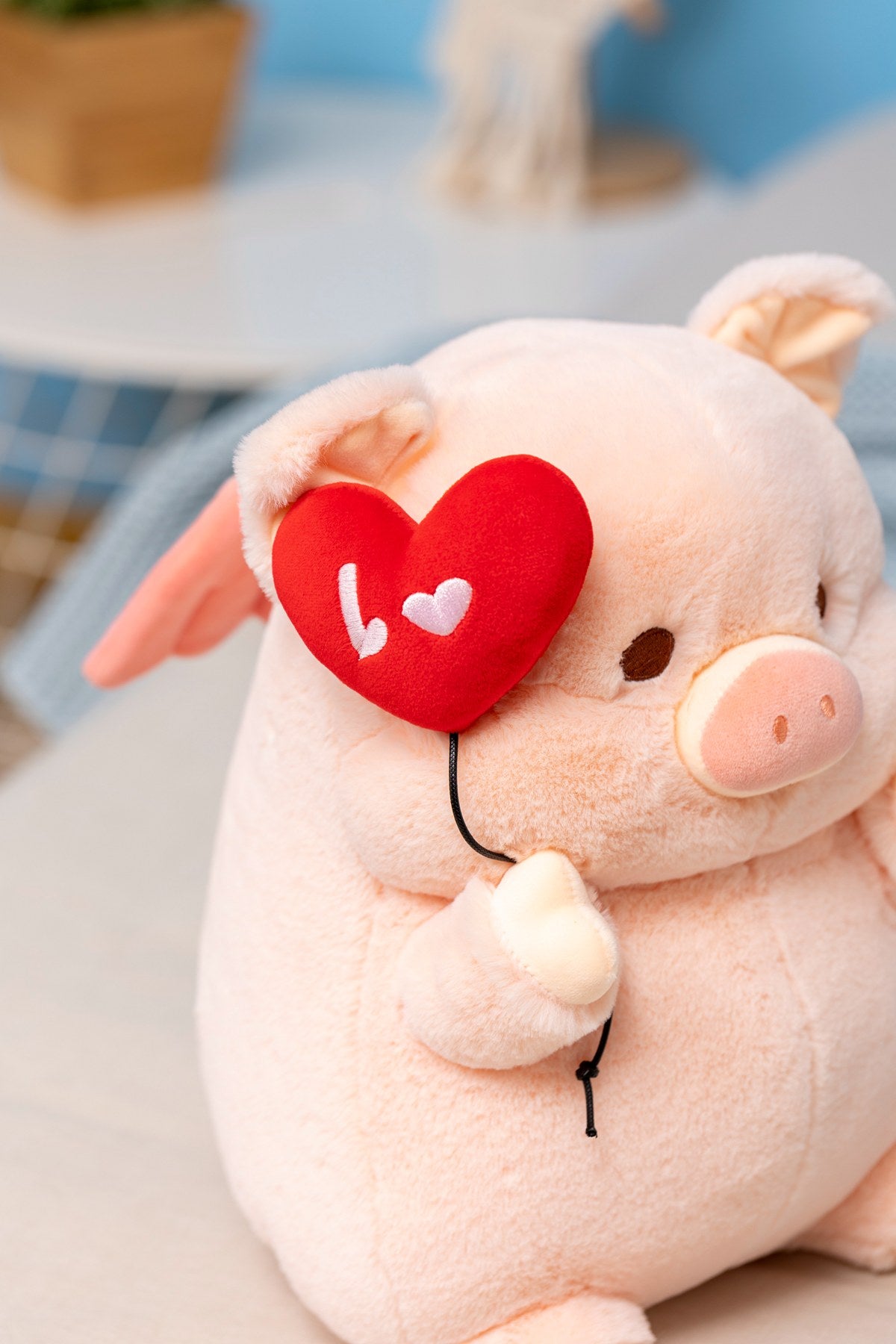 Heart Balloon Flying Pig Plushie Stuffed Animals - Plushie Depot