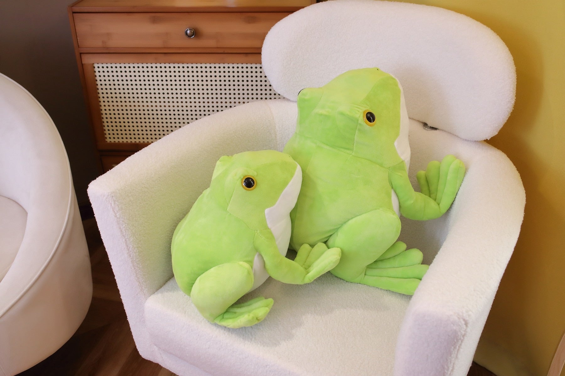 Ferguson the Frog Stuffed Animals Plushie Depot