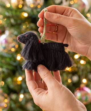 Décoration de Noël en laine d'alpaga tricotée à la main - Chien Cocker Spaniel noir