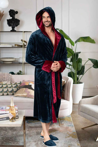 Men’s Robe with Hood – Ultra-Soft Plush Comfort for Everyday Use