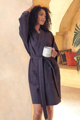 Peignoir kimono gaufré longueur genou pour femme